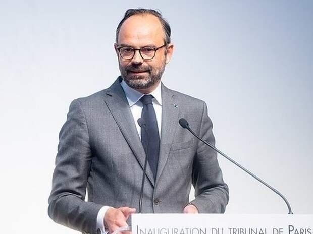 Раскрыта причина отставки премьера Франции Раскрыта причина отставки премьера Франции