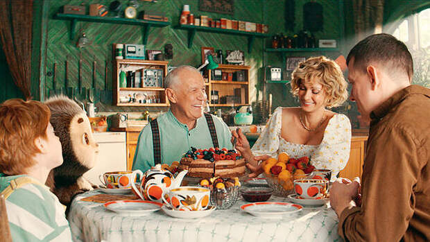 Чебурашка вместе с Буратино спасают российский прокат