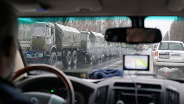 Военная техника и автомобили ОБСЕ в Луганске. Архивное фото