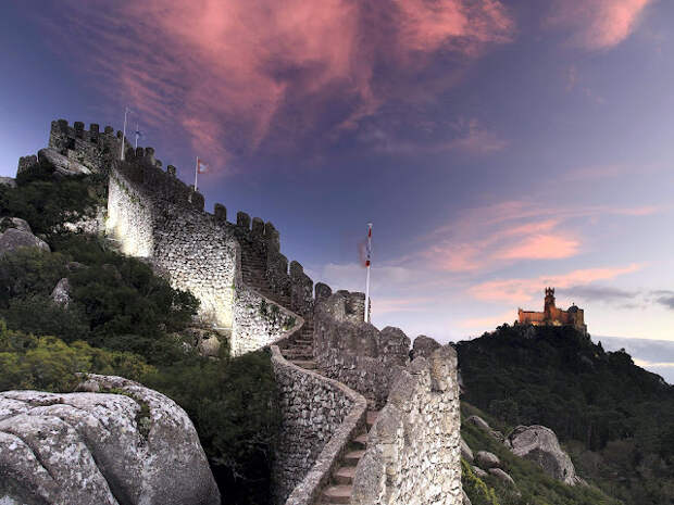 Замок мавров (Castelo dos Mouros)