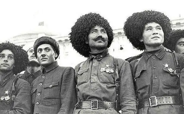 Победа в Великой Отечественной войне — героическое достижение всех народов СССР