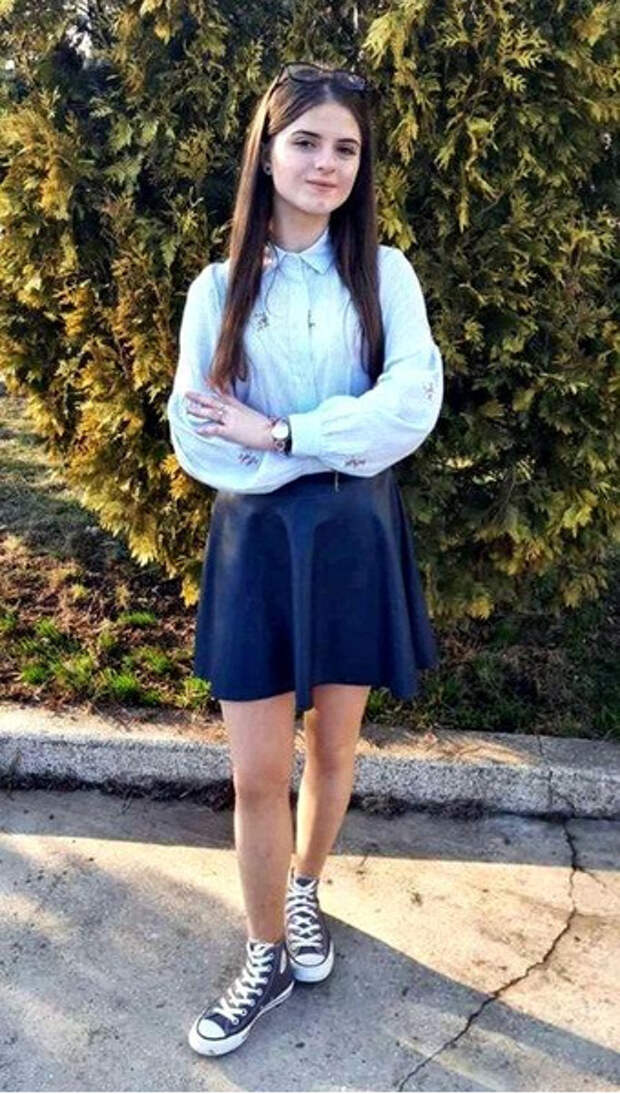 2 2