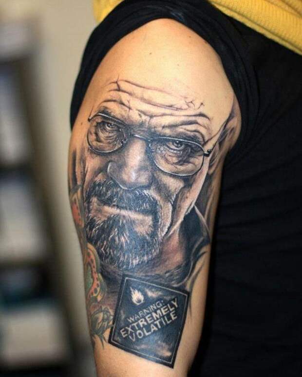 Фотография: Невероятно реалистичные татуировки Уолтера Уайта №2 - BigPicture.ru