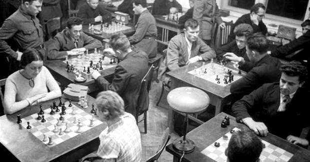 Почему в СССР царил культ шахмат