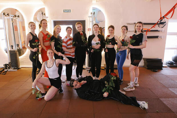 В Москве 8 марта прошел праздник заботы о себе "Пикника Афиши"