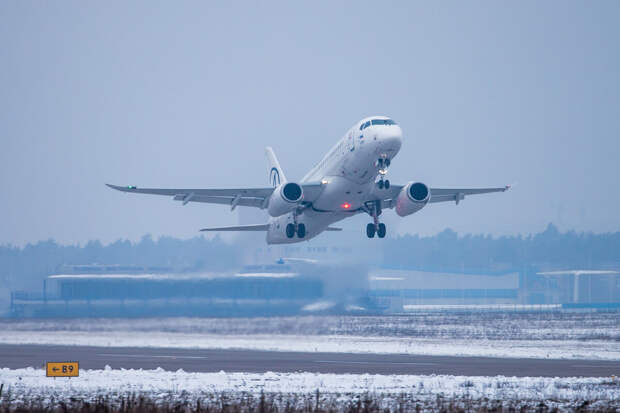 Sukhoi Superjet 100 и другие российские самолеты. Как построить 1 000 штук к 2030 году?