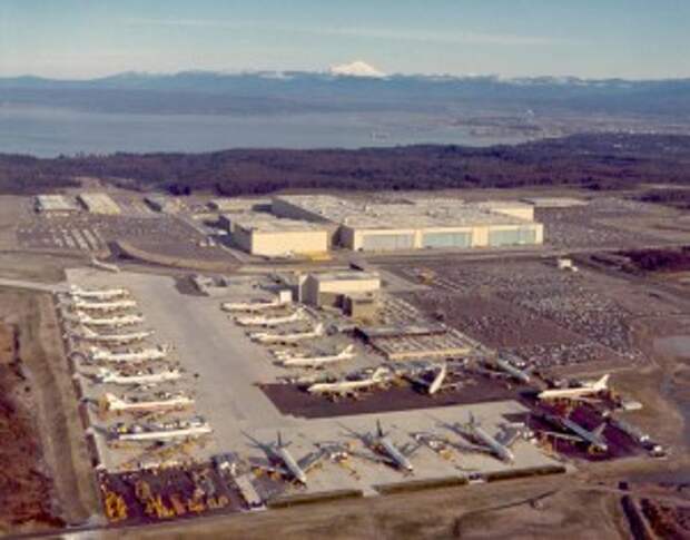 Завод Boeing в городе Everett, 1973 год