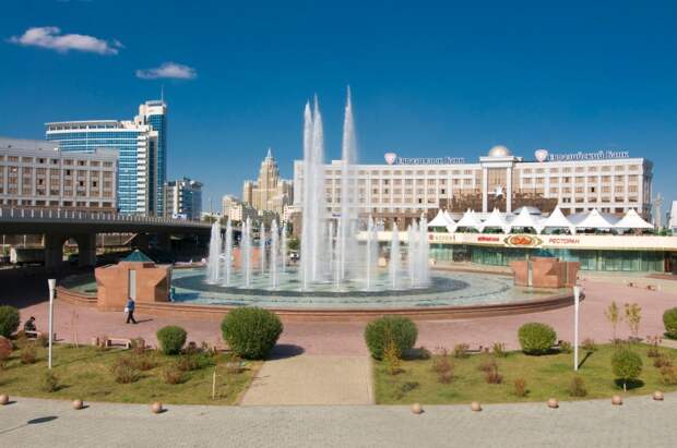 Астана. Фото: GLOBAL LOOK press/Michael Runkel