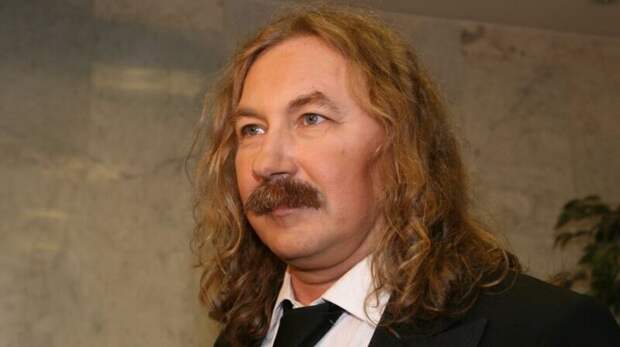 Лещенко мог заразить коронавирусом десятки звезд и политиков на мероприятии