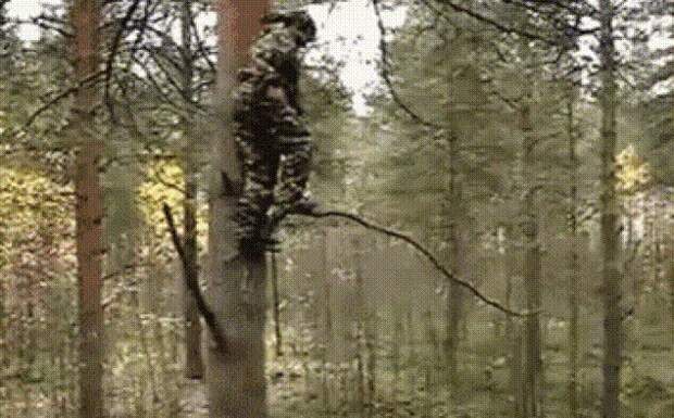 Как он вообще живет? Как он вообще живет?