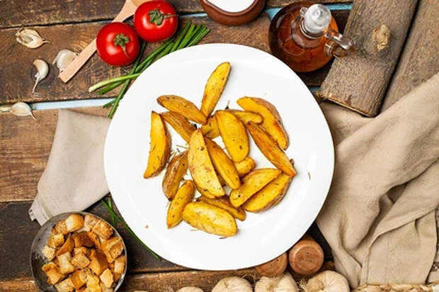 Как нарезать картошку для жарки и запекания: классика и оригинальные способы