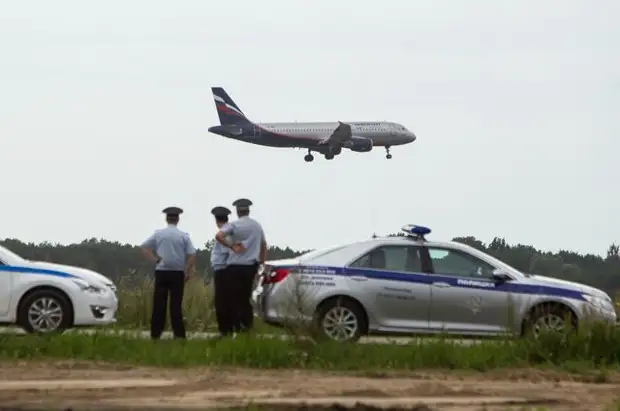 Неизвестный заявил о минировании рейса Белград — Москва