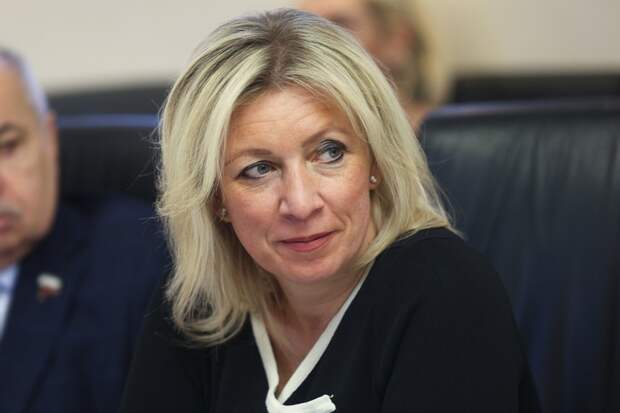 Мария Захарова удивила зрителей баскетбольного чемпионата трюком с мячом