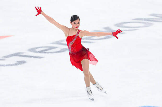 Фигуристке Петросян отказал в обслуживании европейский бренд из-за паспорта РФ