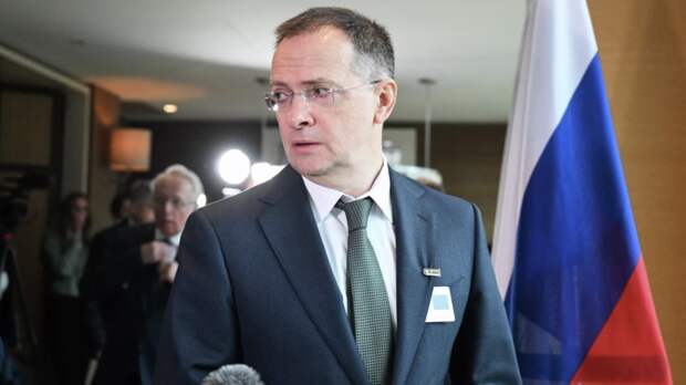 Мединский пошутил, что на встречах по Украине остановились на Крещении Руси