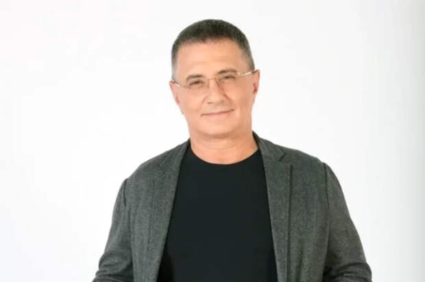 Мясников назвал боль сигналом, указывающим на инфаркт