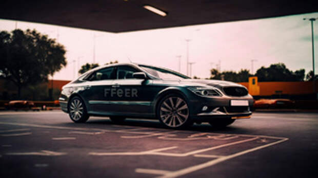 Машина на парковке / Изображение сгенерировано ИИ FusionBrain.AI от Sber AI / amic.ru