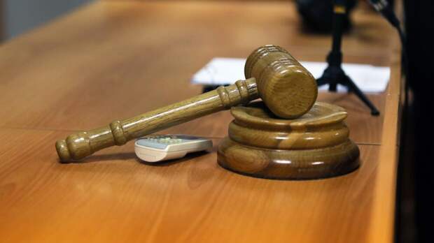 В Петербурге экс-сотрудник СИЗО сжег служебное авто, чтобы «создать проблемы» начальству