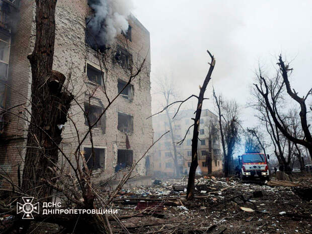 Ракета пробила бомбоубежище на родине Зеленского