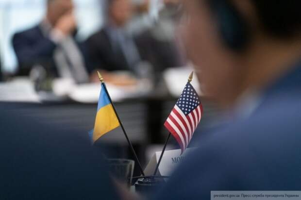 Киев получил от США поставку военной продукции на рекордную сумму Киев получил от США поставку военной продукции на рекордную сумму