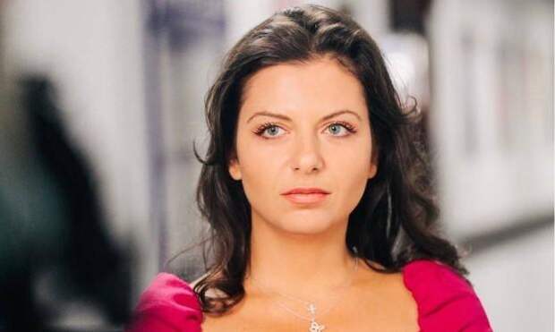 Больная раком Маргарита Симоньян сделала шокирующее признание: «Подруга вытащила меня из окна — в прямом смысле слова»