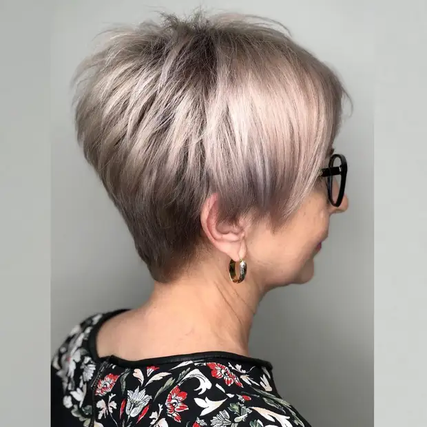 Модные окрашивания для русых волос 2022 для женщин старше 40 лет