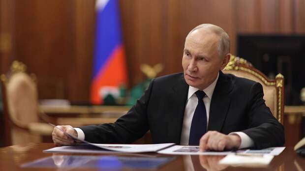 Путин призвал подумать над созданием профиля здоровья россиянина