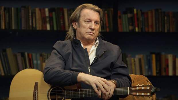 «Безжалостно вырезали два куплета»: Лоза раскритиковал «Давай поженимся»