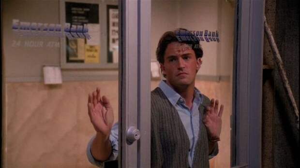 matthew perry as chandler bing on friends