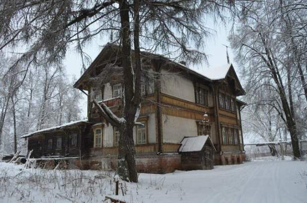 Сносим, чтобы снести. Судьба усадьбы в Вышнем Волочке (10 фото)