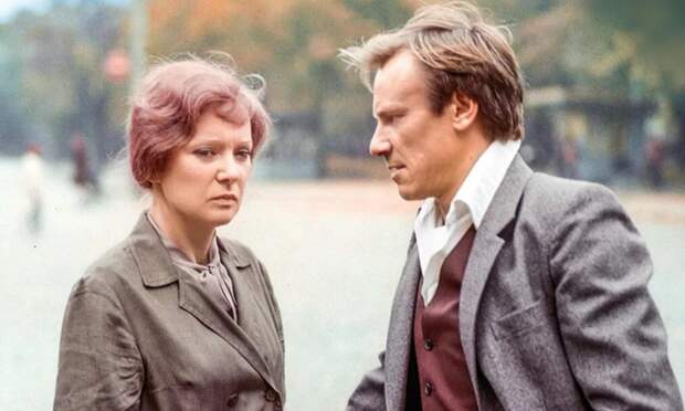 Заставил жену сделать девять абортов и стал отцом в 62 года: как живет Сергей Шакуров