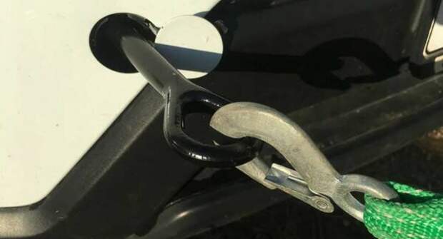 Буксировка авто на гибкой и жесткой сцепке