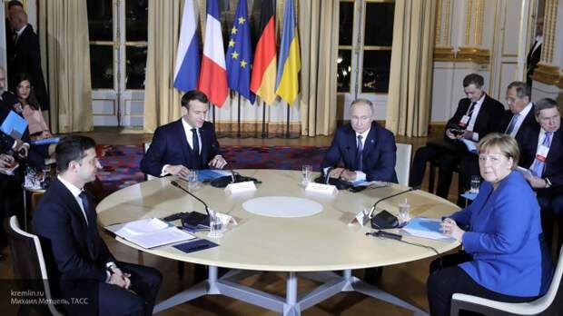 Позиции России и Украины не изменились после встречи в Париже, настаивает Вассерман