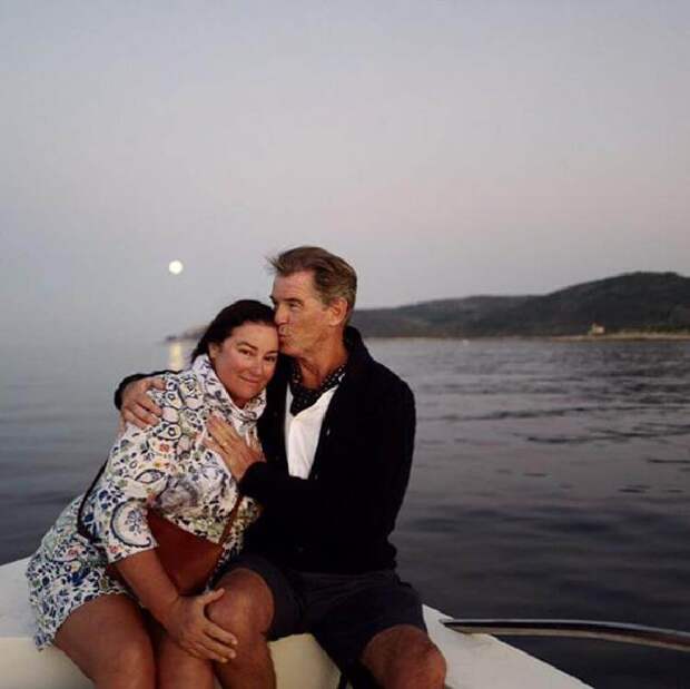 http://pic-words.ru/wp-content/uploads/2018/12/star-james-bonda_22_1535025338288.jpg