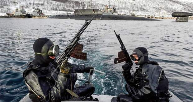 Военных пловцов обучат подводному рукопашному бою в Дагестане