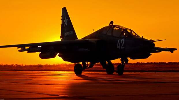 Военный эксперт Осборн сравнил российский штурмовик Су-25 с летающим танком