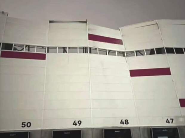 В Кузбассе обсушилась кровля склада Wildberries, СК начал проверку