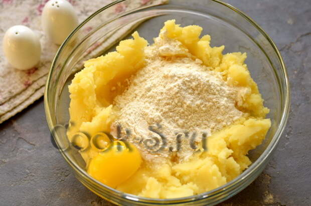 пюре яйцо мука