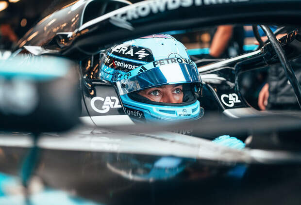 Себастьян Феттель назвал имя фаворита сезона 2026 года