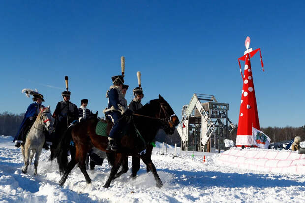 Рекордный костер и русские традиции: как прошла Масленица в "Горках Ленинских"