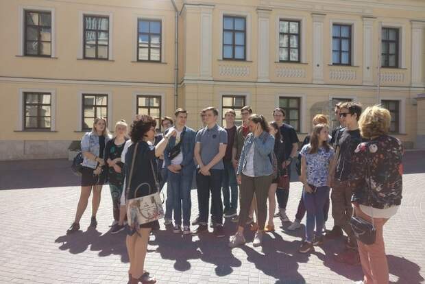 Департамент культурного наследия города Москвы ведет набор гидов на годовой экскурсионный проект Департамент культурного наследия города Москвы ведет набор гидов на годовой экскурсионный проект