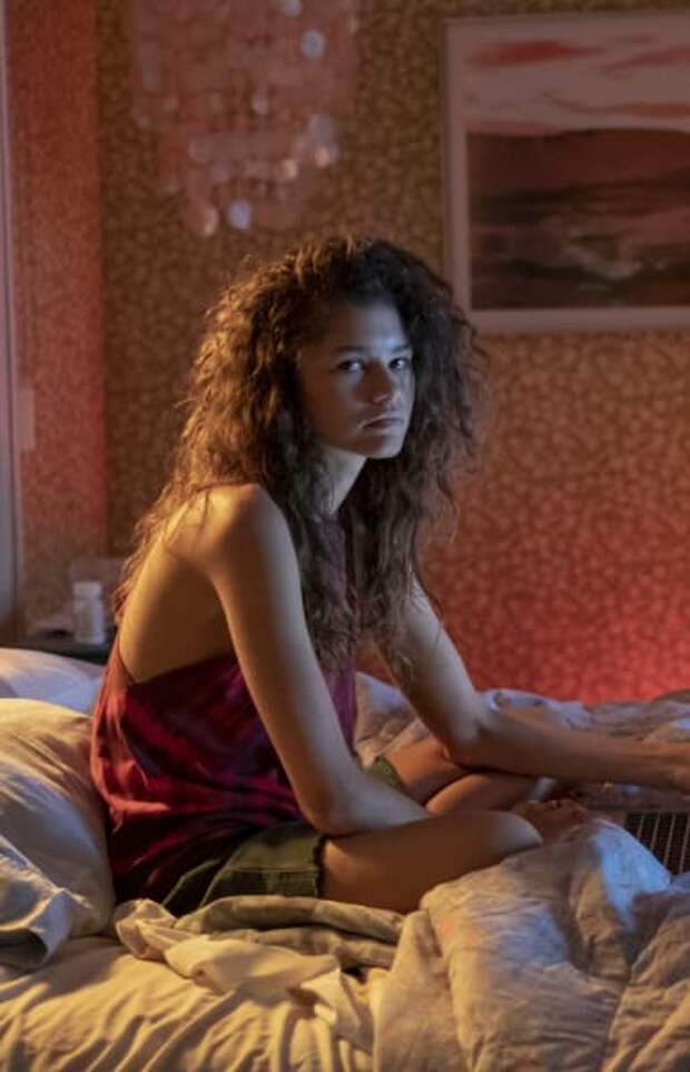 Zendaya Plays Rue - Euphoria