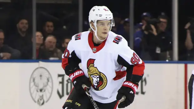 Наместников подрался с игроком «Каролины» в матче НХЛ