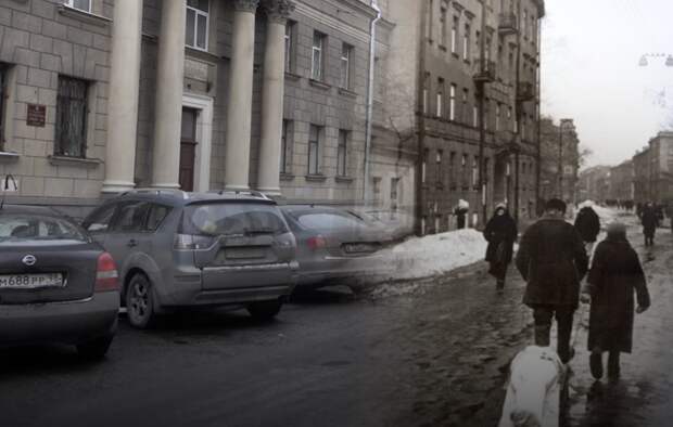 Зимний сюрприз в Петербурге: дорожники выводят снегоуборочные машины