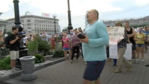 Антипутинцы разносят коронавирус по стране. Теперь и в Хабаровске Антипутинцы разносят коронавирус по стране. Теперь и в Хабаровске