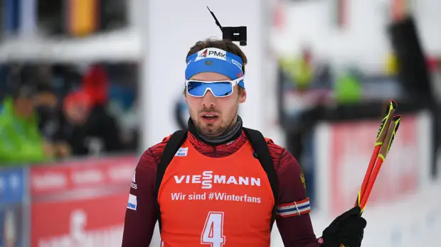 Антон Шипулин сообщил, что продолжит карьеру биатлониста