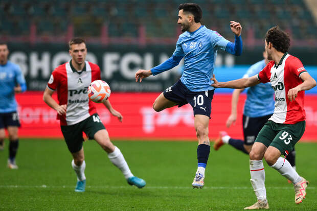 "Локомотив" уступил "Крыльям Советов" в 27-м туре РПЛ