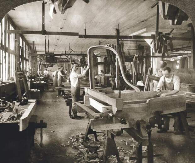Экскурсия в мастерскую для изготовления пианино Steinway