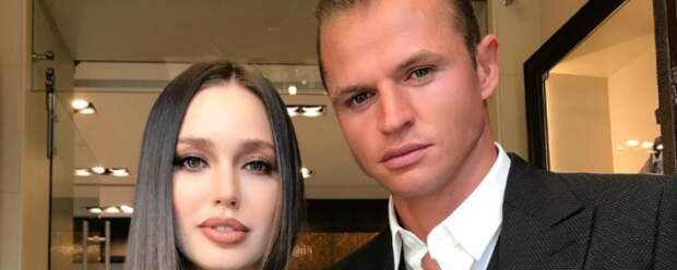 Визажист показал супругу Дмитрия Тарасова без косметики