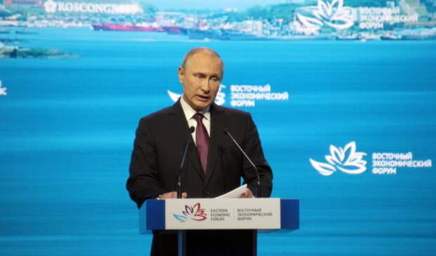 Владимир Путин наградил омичей за вклад в борьбу с коронавирусом